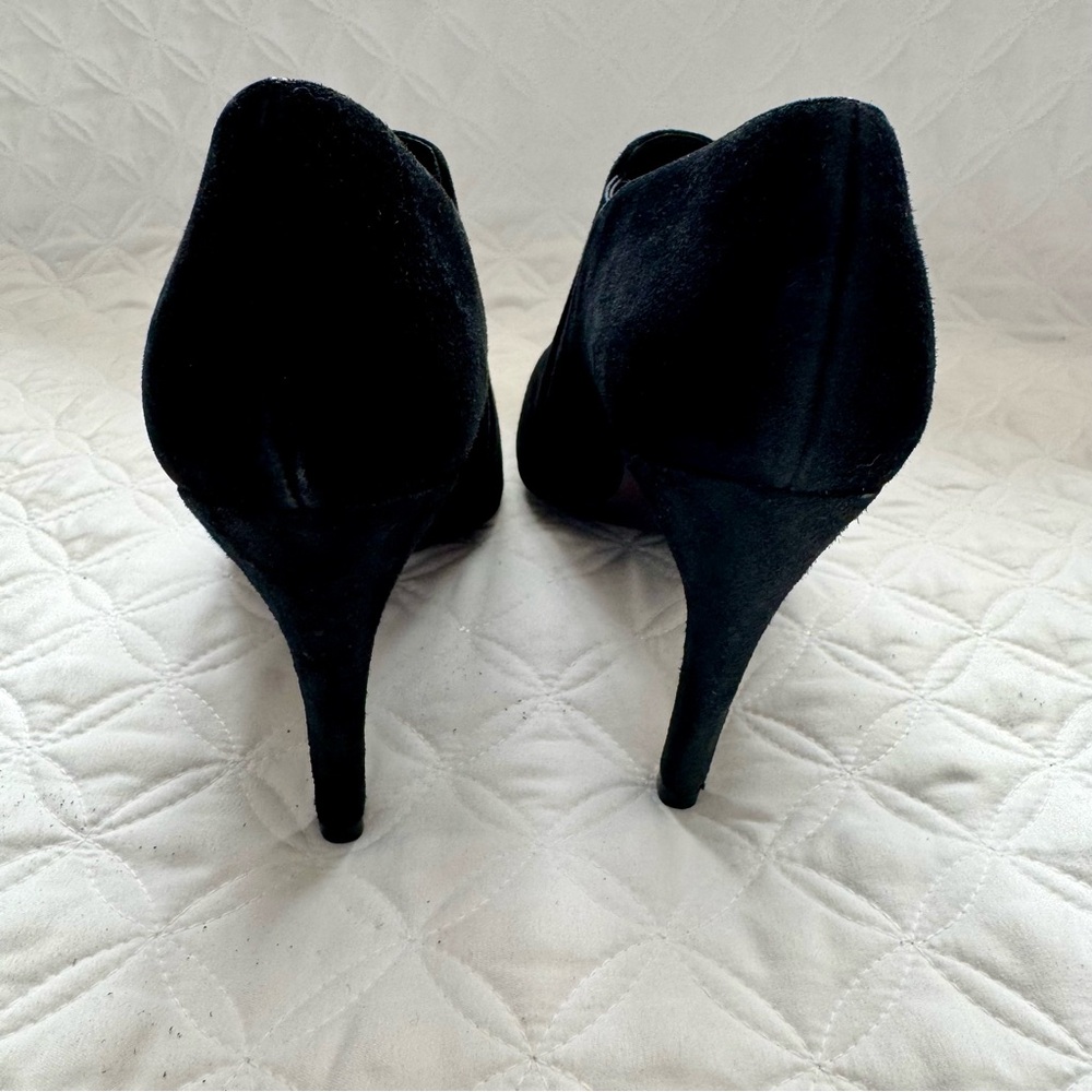 Cole Haan Allaire Shootie II Pointed Toe Suede Heeled Ankle Bootie Black Sz 9.5 - Picture 6 of 10